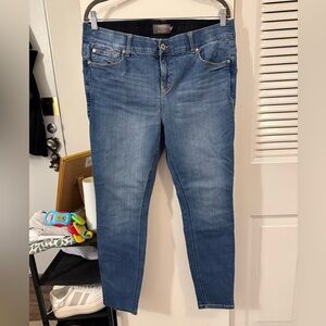 Torrid Women's Classic Blue Bombshell Skinny Jeans Size 16R